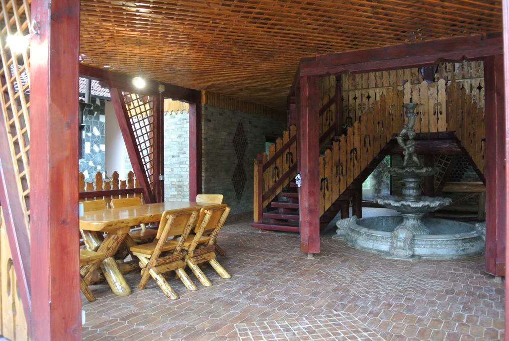Pensiune Restaurant Piatra Craiului Dîmbovicioara Екстериор снимка