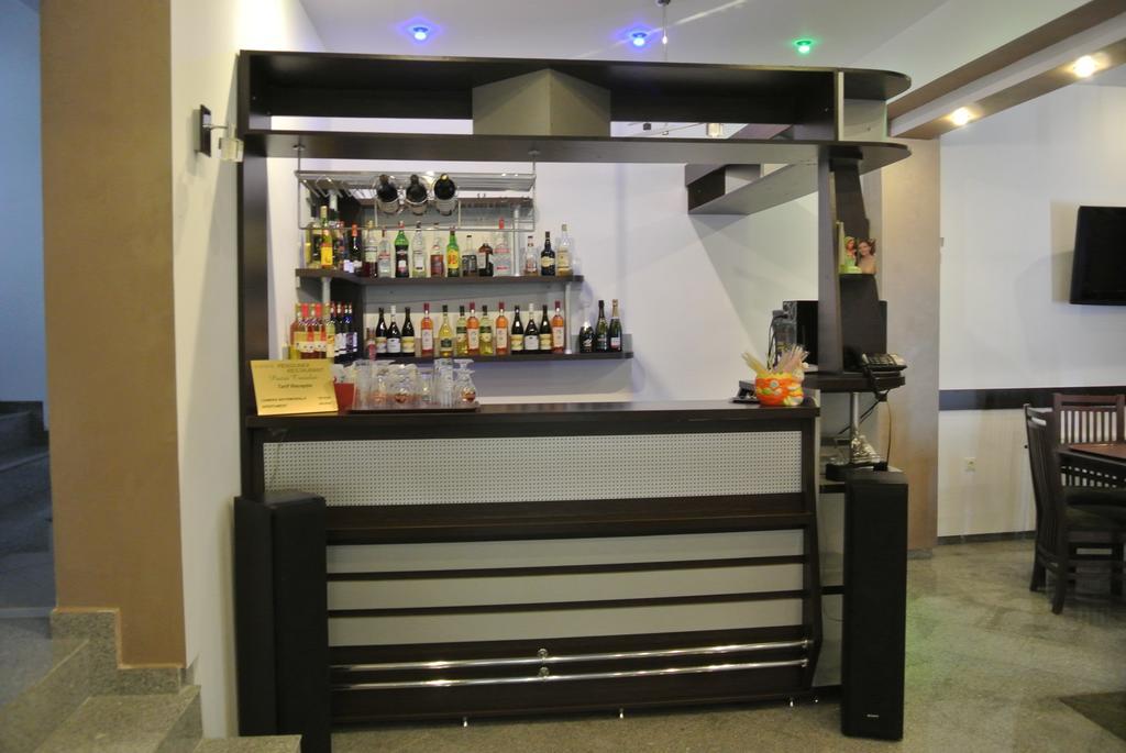 Pensiune Restaurant Piatra Craiului Dîmbovicioara Екстериор снимка